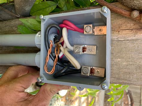 electrical junction box for 6 guage wire|6 gauge wire connection.